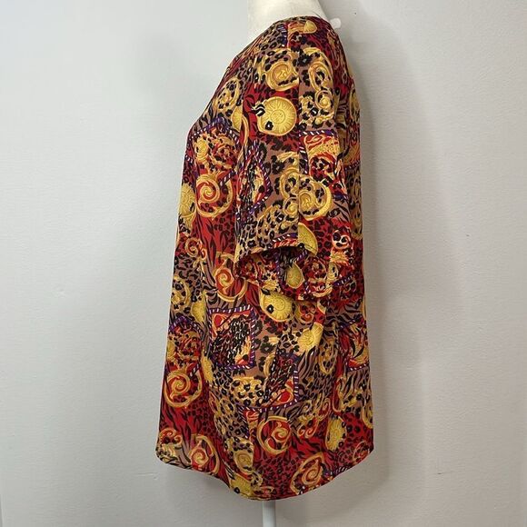 Truffles Woman short sleeve blouse.  Sun and leopard print.  Size 2X. - Picture 2 of 5